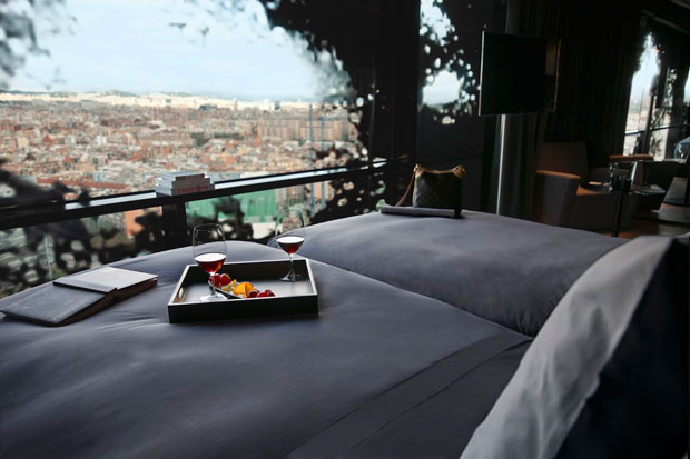 HC-FIRA-2-SuiteNEGRA-v1