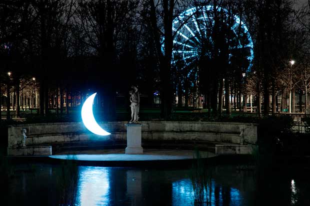 Private Moon en el Louvre de Paris
