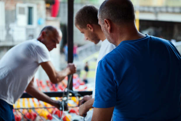 Luzinterruptus, peperonata