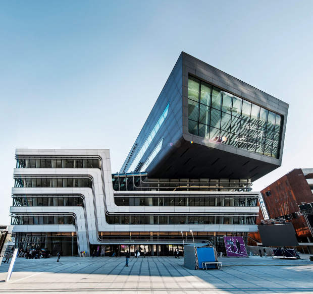 Fotografías: Christof Wagner Roland Halbe Markus Kaiser