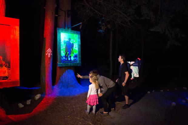 FORESTA LUMINA Moment Factory