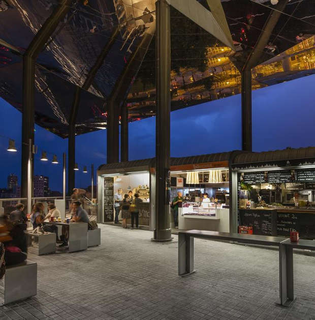 Encants Barcelona Sito en Barcelona, el nuevo mercado Encants Barcelona de la Fira de Bellcaire, más conocido como Encants Vells, se ubica en la zona del Bosquet y su traslado es una de las piezas que facilitará el despliegue de la Modificació del Pla General Metropolità en el ámbito de las Glòries, una iniciativa que mejorará la movilidad, el sistema de transporte público y la ordenación de los equipamientos de la zona.