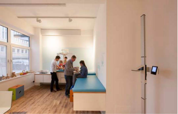 Proyectores LED regulables Optec y Cantax