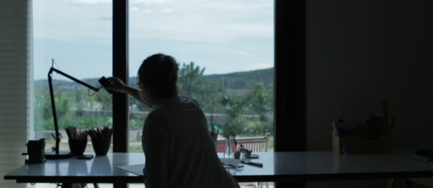 Inma Bermúdez El verano, los recuerdos de la infancia vinculados al gran azul, a la luz del sol reflejándose en el mar... Esa misma luz que es símbolo de vida, de calidez y de amor.