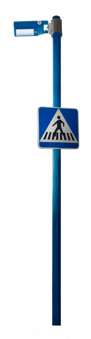Farola Azul Las condiciones y cualidades de los pasos cebra se van convirtiendo en elementos urbanísticos y viales que precisan de más seguridad tanto para los peatones como para los conductores. En los pasos peatonales, una incorrecta iluminación puede provocar que el peatón quede en penumbra o que se deslumbre a los conductores provocando accidentes del todo evitables.
