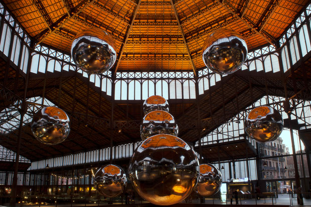 iluminacion-navidad-born-la-invisible-3