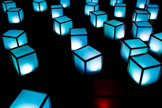 Squared-Time---Hanna-Betsema Amsterdam Light Festival 2017 - 2018