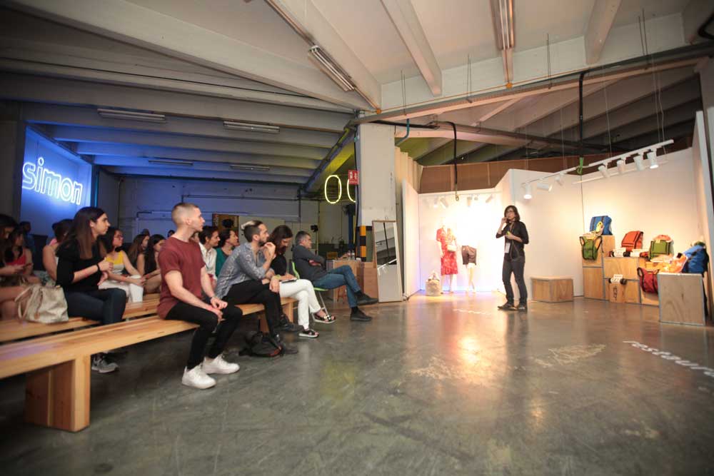 Simon vuelve a la Barcelona Design week con un workshop de iluminación: Color + Luz = Emoción by Simon