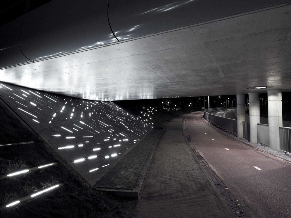 Waterfall of Light del artista Matthias Oostrik