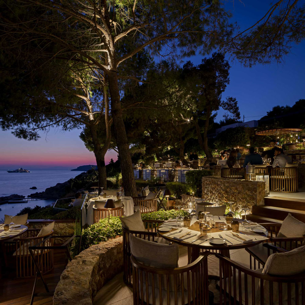 Aslight iluminacion restaurante Ithaki Alvaro Valdecantos