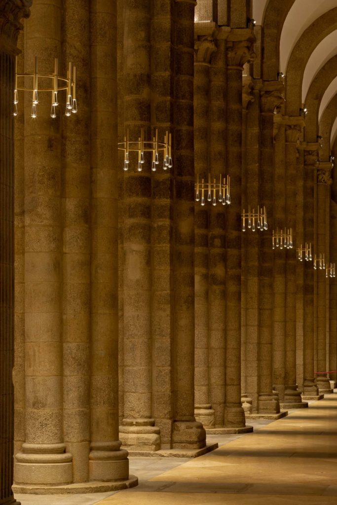 Catedral Santiago iluminacion arkilum Ignacio Valero