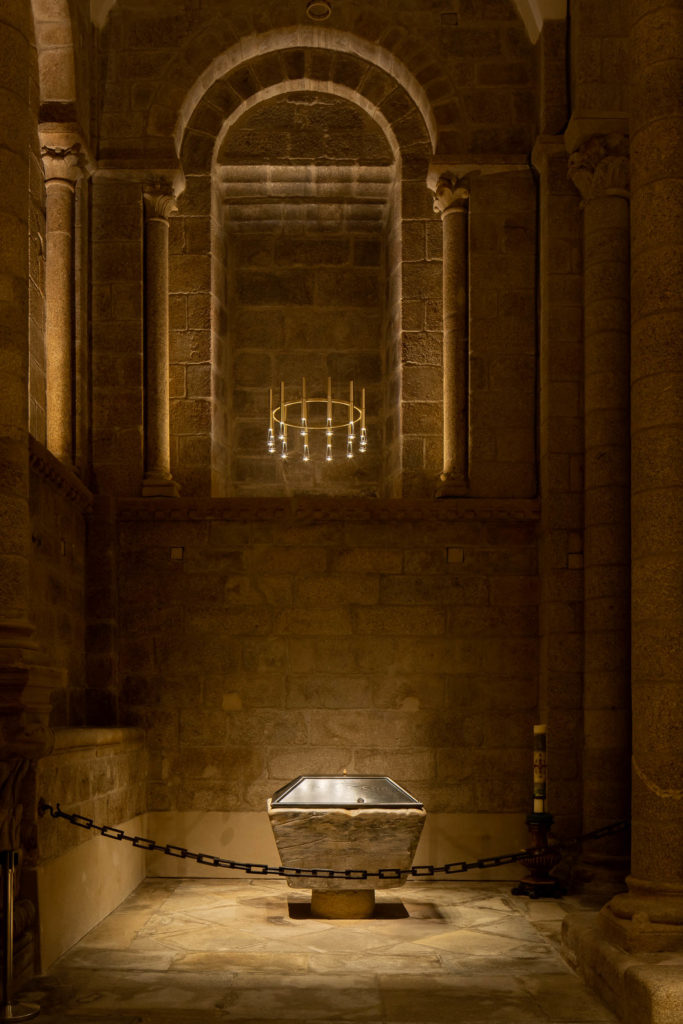 Catedral Santiago iluminacion arkilum