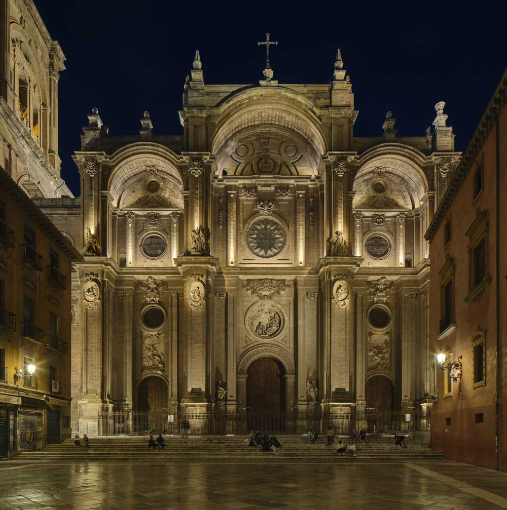 La nueva iluminación de la Catedral de Granada gana un LIT Award 2024
