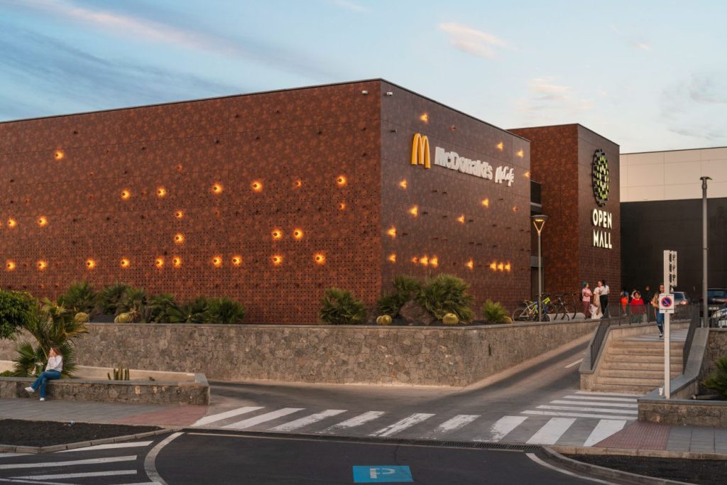 Maraba Studio, Open Mall, iluminación arquitectónica