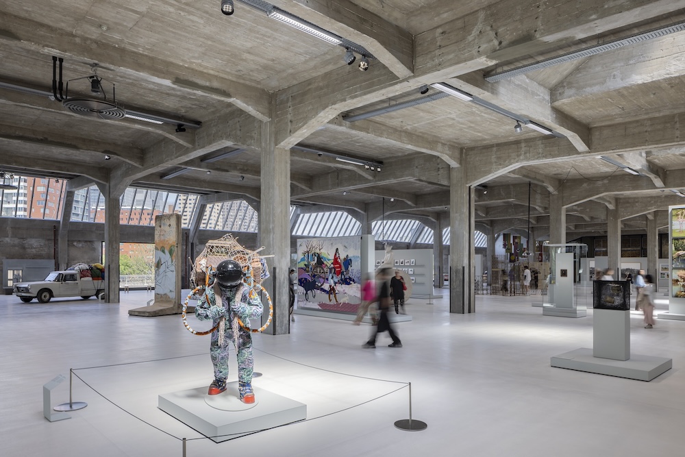 Luz para la memoria en el Museo Fenix de Róterdam